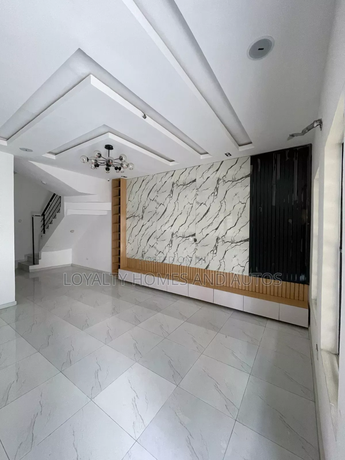 Furnished 4bdrm Duplex in Lekki Phase 1 for sale in Lekki Phase 1