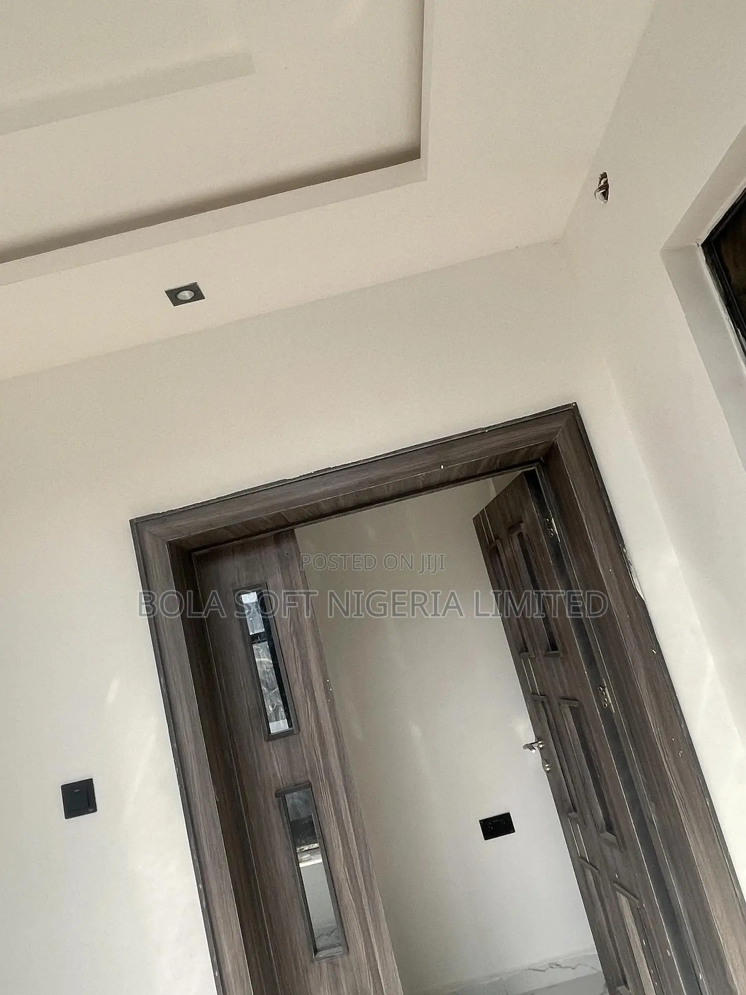 4bdrm Duplex in Chief Lateef Oyelade for sale in Oluyole