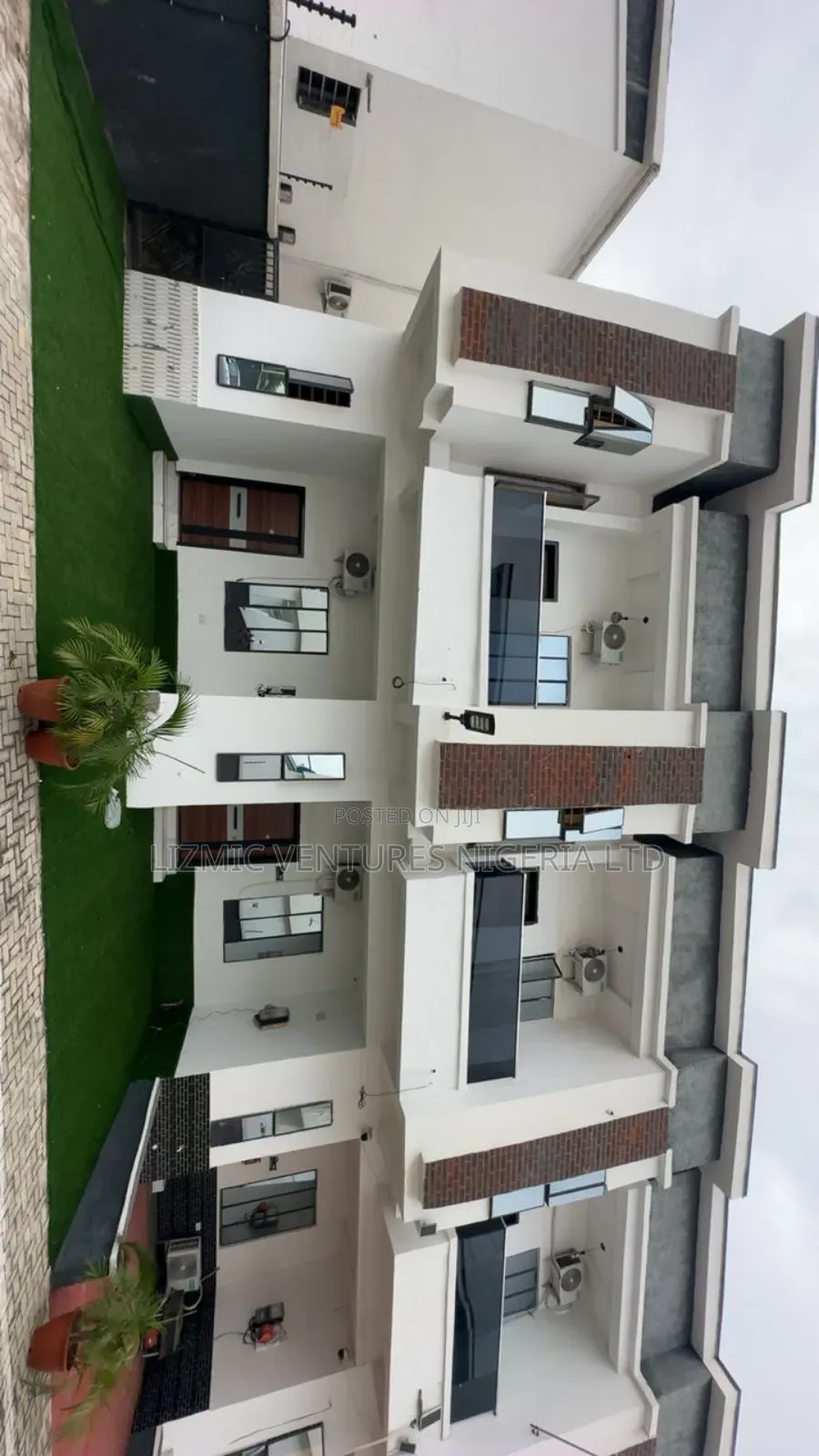 Furnished 3bdrm Duplex in Hotel, Isheri / Egbe Idimu for sale in Isheri / Egbe Idimu