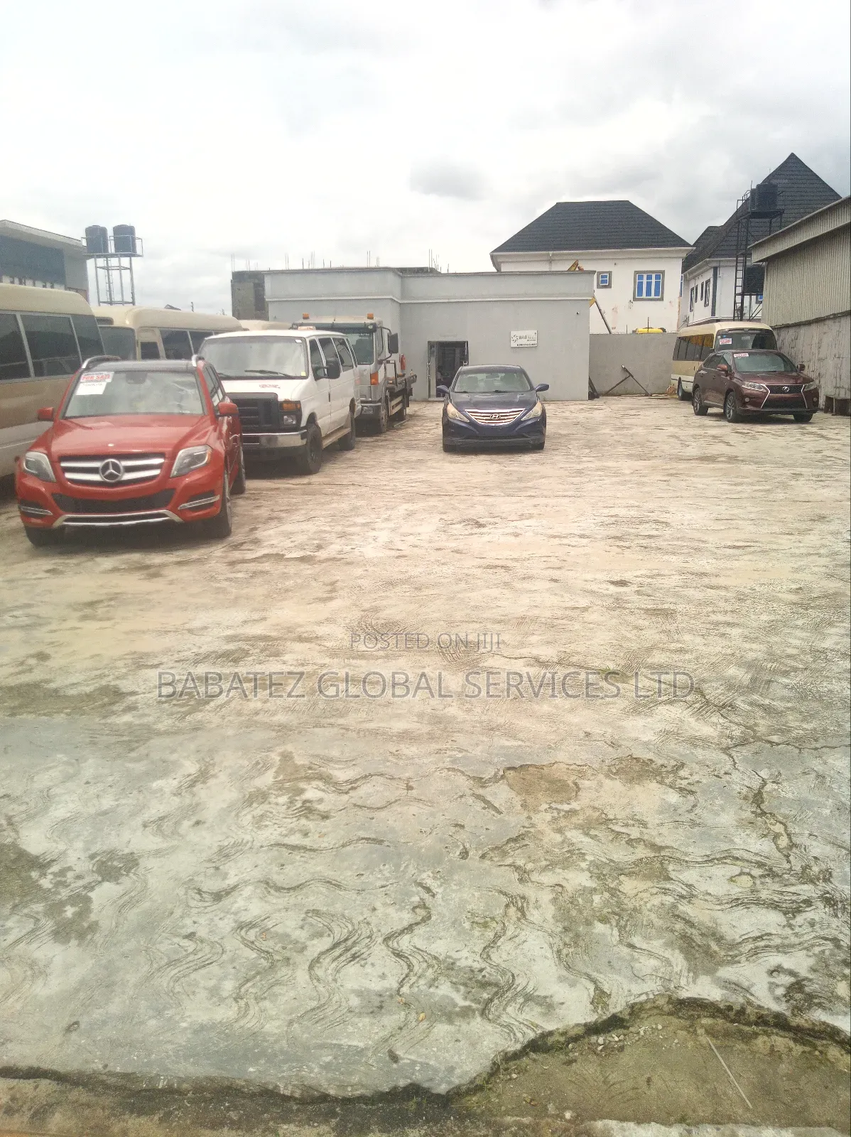 Car Stand Available for Business Partnership in Aiyeteju