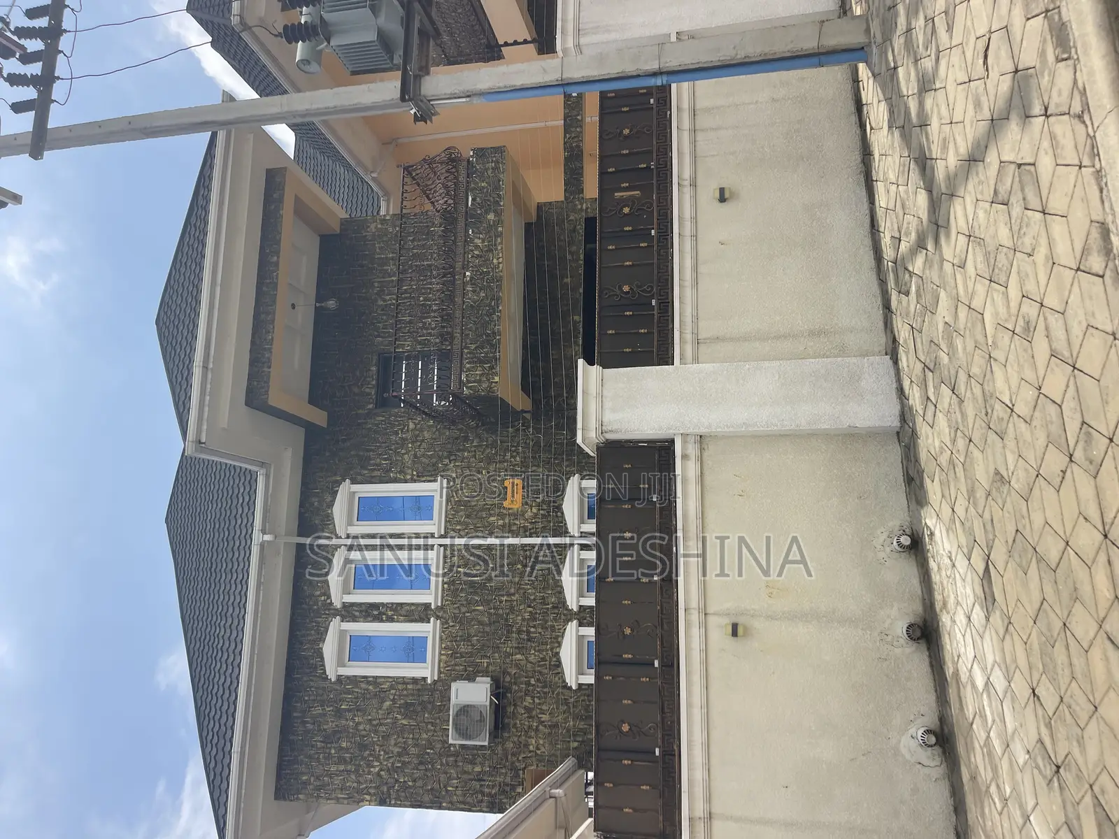 5bdrm Duplex in Jahi Gilmore Fct for rent in Jahi