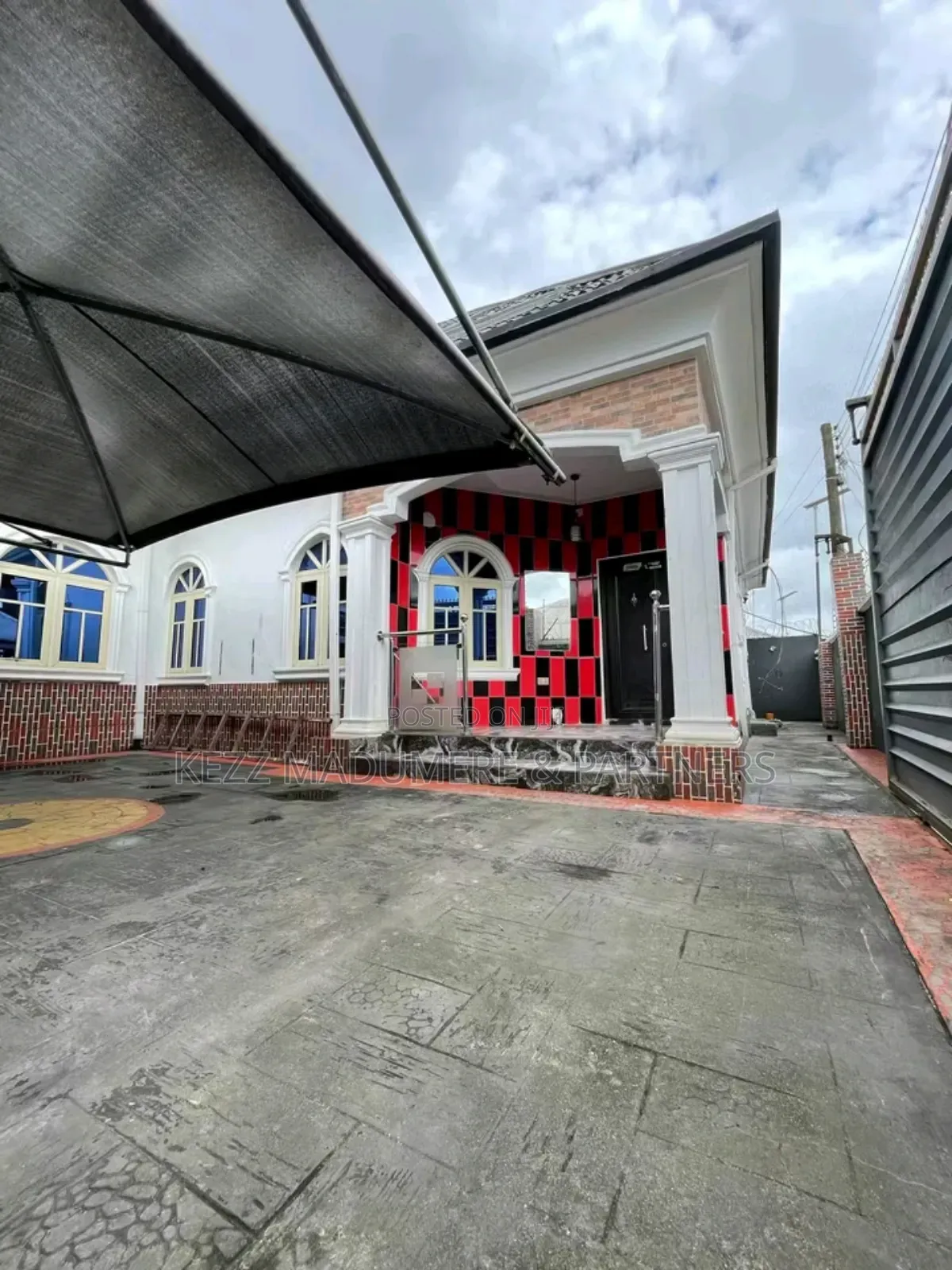 4bdrm Bungalow in Rukpokwu , Port for sale in Rukpokwu
