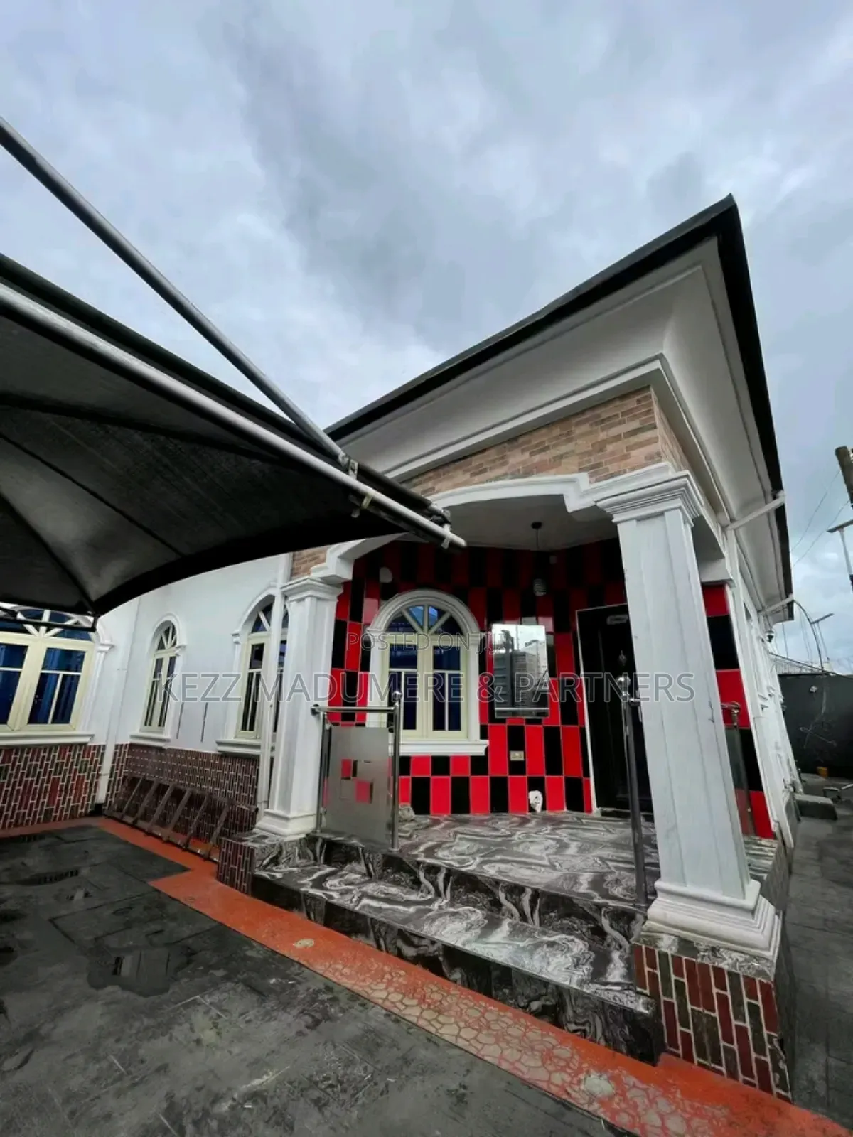 4bdrm Bungalow in Rukpokwu , Port for sale in Rukpokwu