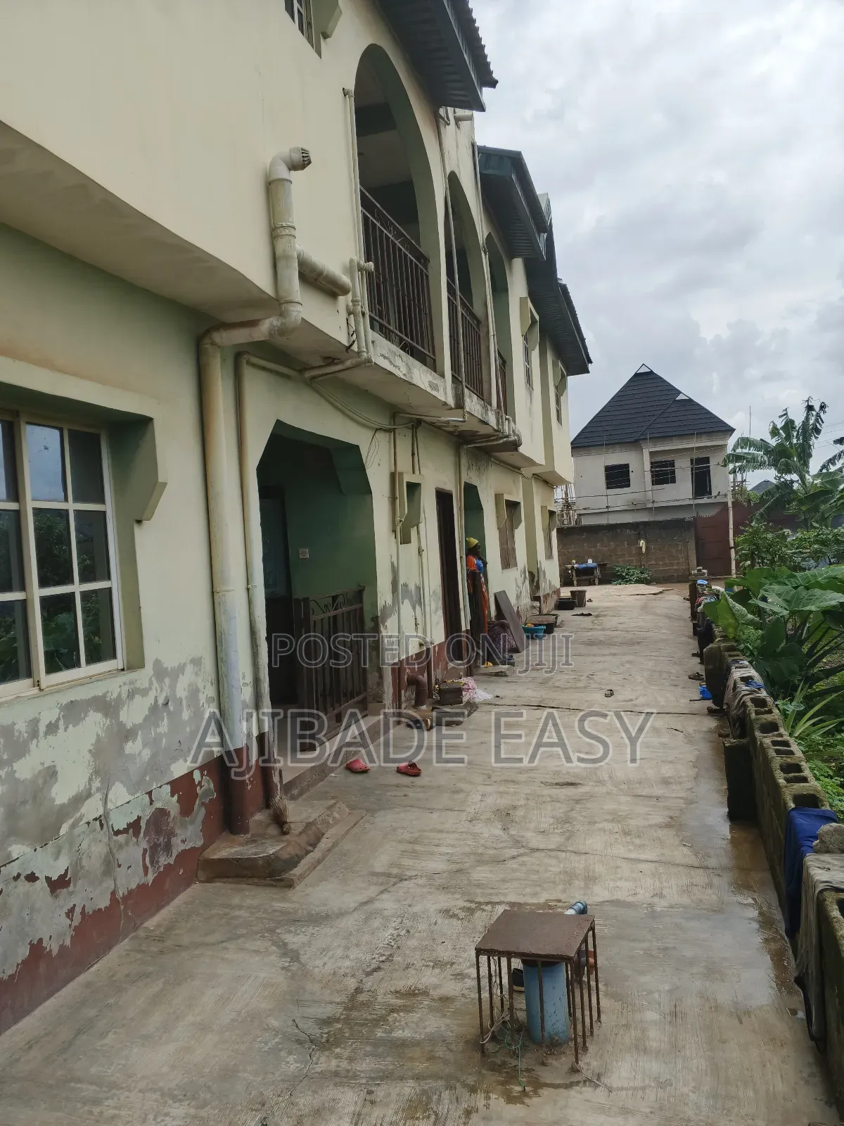 12bdrm Block of Flats in Ayobo for sale in Ayobo