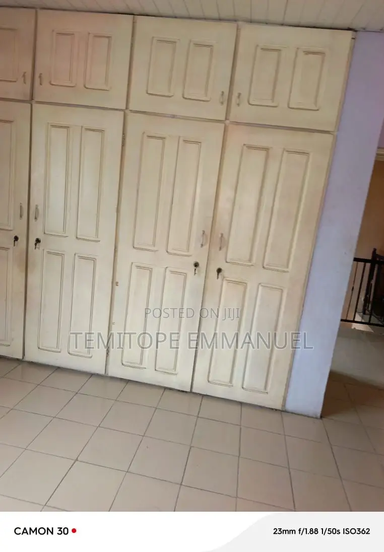 Furnished 12bdrm Duplex in Magodo Phase 1 Gra for sale in GRA Phase 1