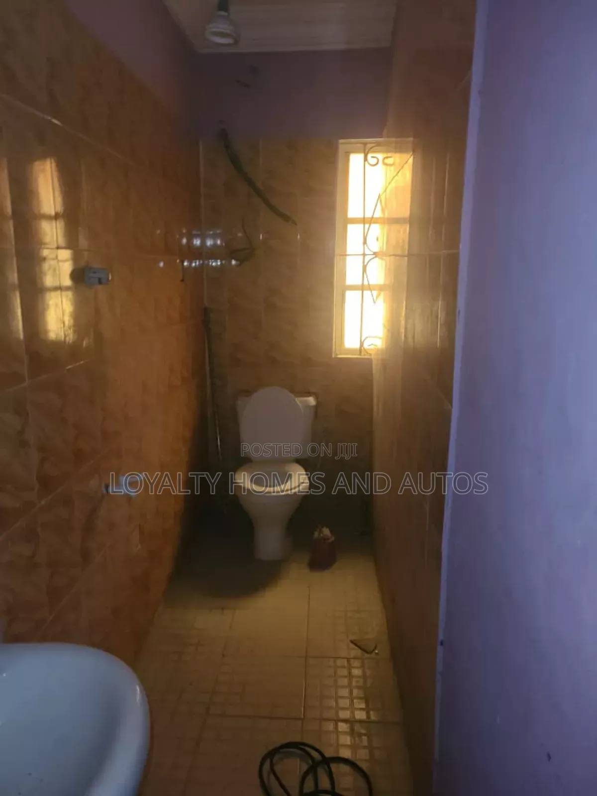 Furnished 11bdrm Apartment in Greenville Estate, Ajah for sale in Ajah
