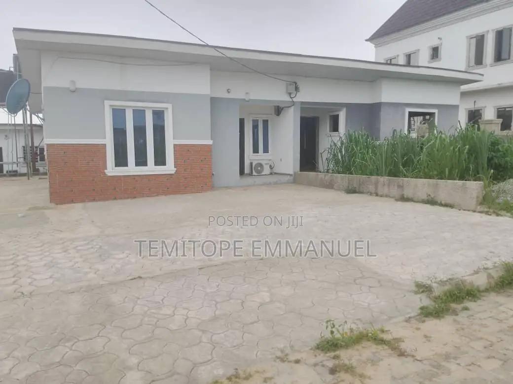 Furnished 2bdrm Bungalow in Estate, Alagbado,, Abule Egba for sale in Abule Egba