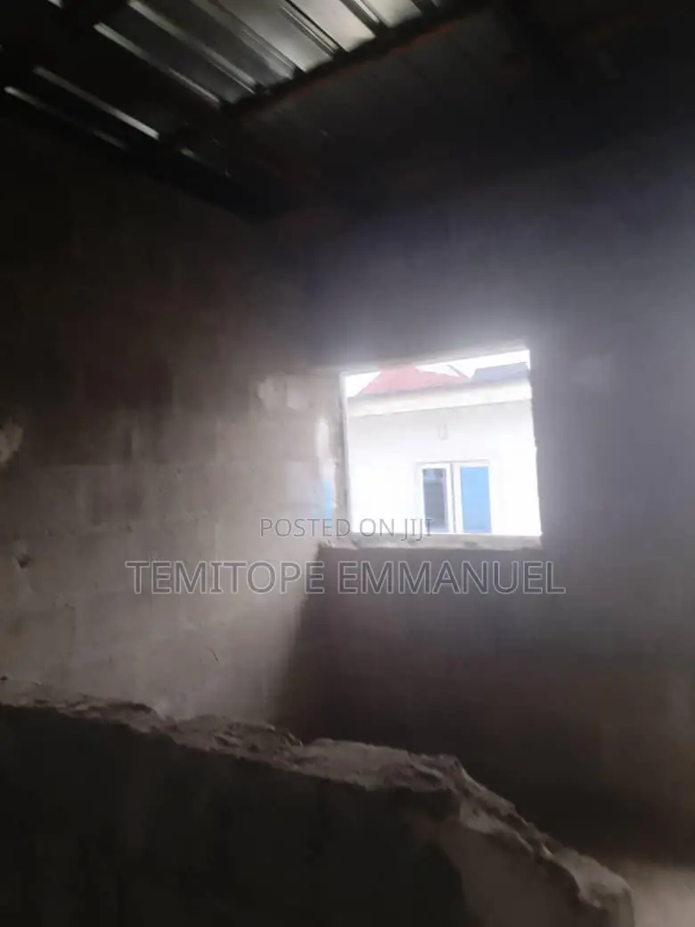 Furnished 2bdrm Bungalow in Estate, Alagbado,, Abule Egba for sale in Abule Egba