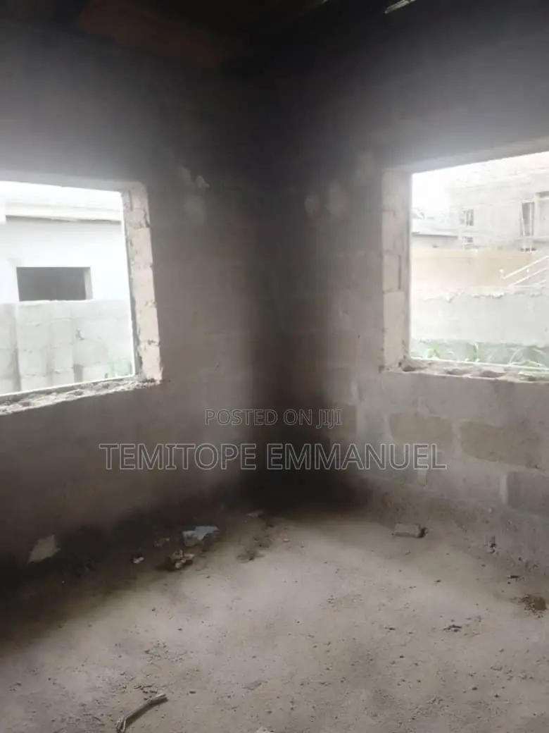 Furnished 2bdrm Bungalow in Estate, Alagbado,, Abule Egba for sale in Abule Egba