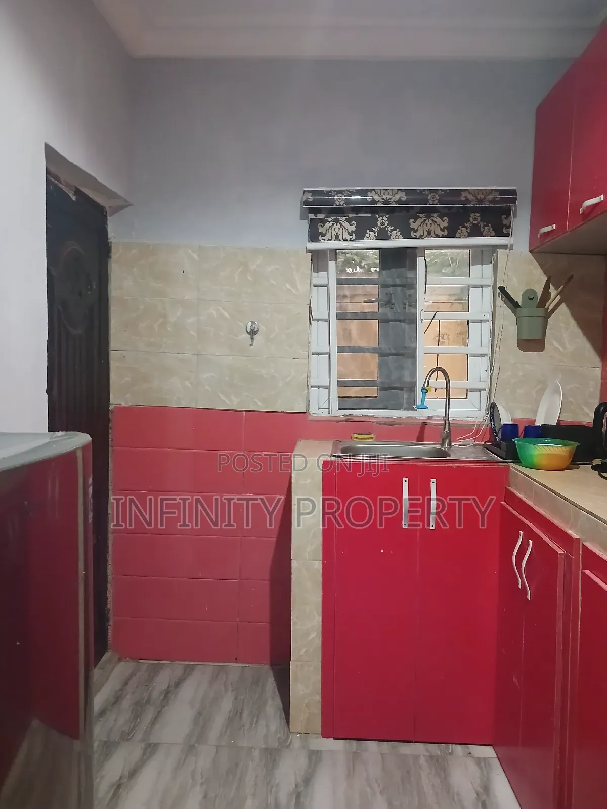 2bdrm Block of Flats in Limit, Benin City for rent in Benin City