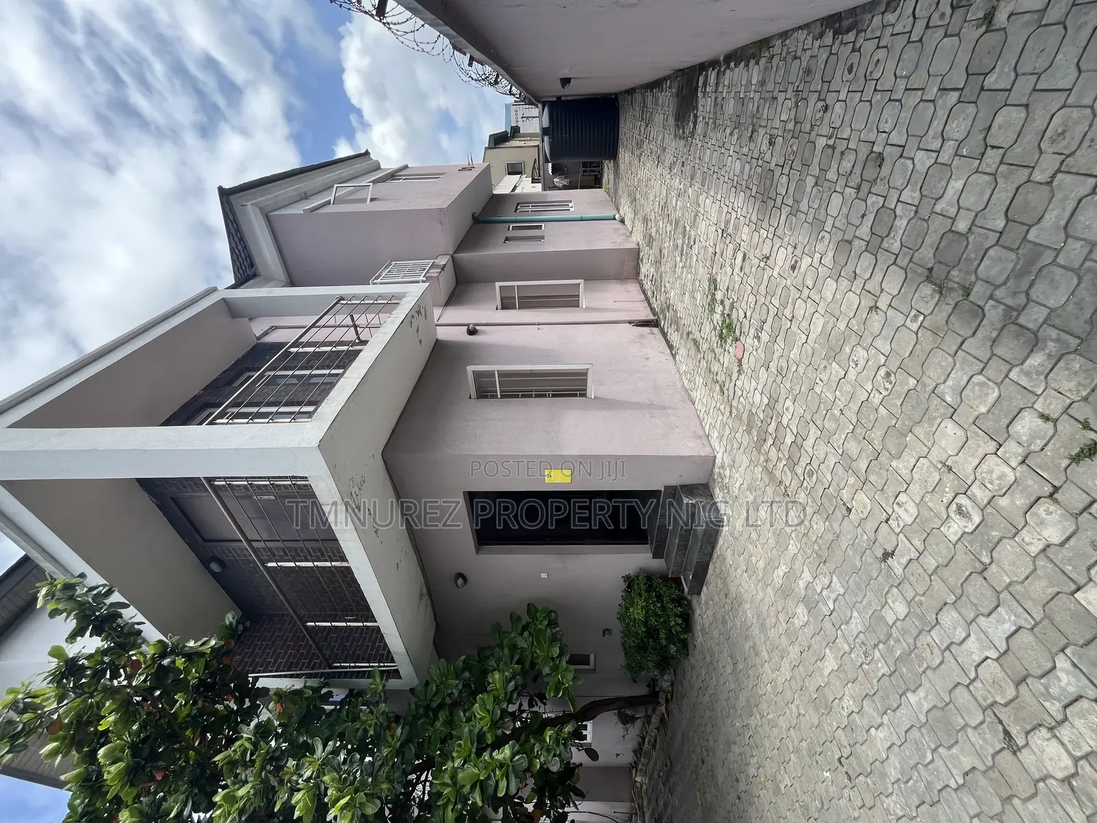 4bdrm Duplex in Lekki Phase 1 for rent in Lekki