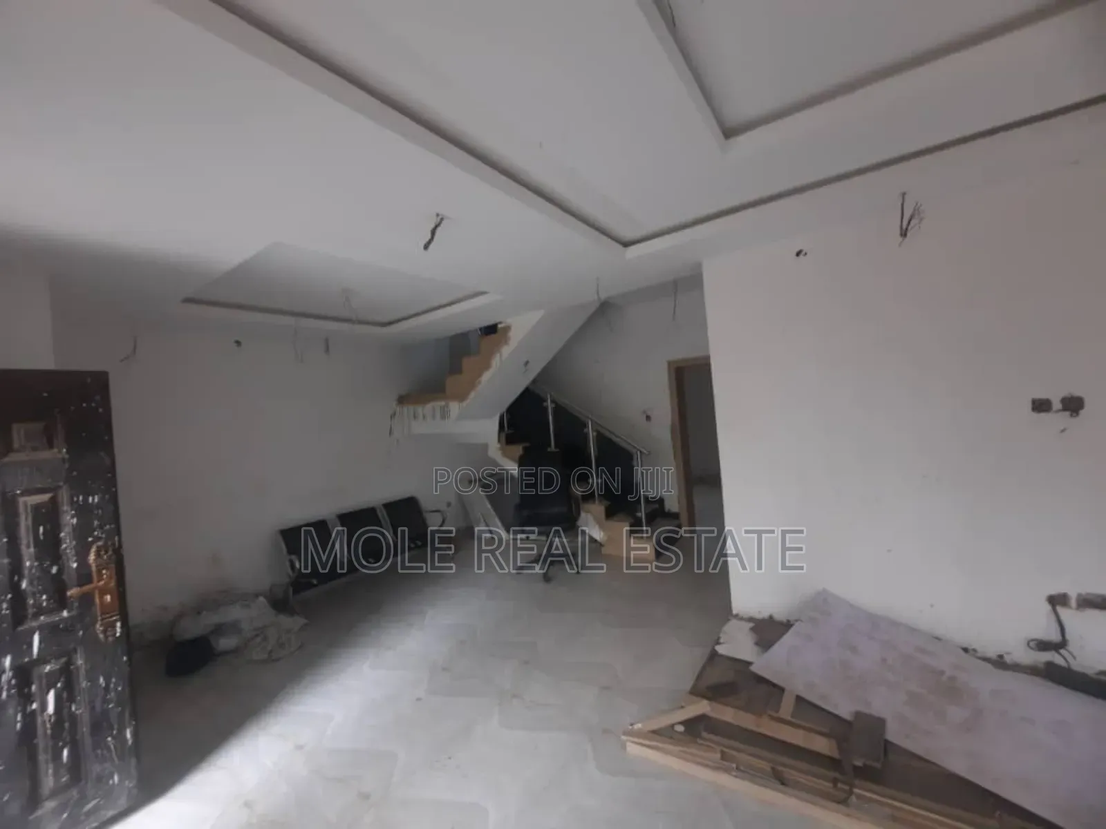 Furnished 3bdrm Block of Flats in Palmgroove for sale in Palmgroove