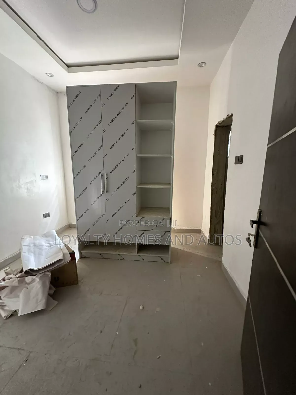 Furnished 2bdrm Apartment in Ikeja Lagos for sale in Ikeja