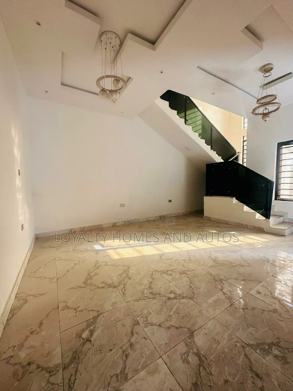 Furnished 3bdrm Apartment in Ikeja Lagos for sale in Ikeja