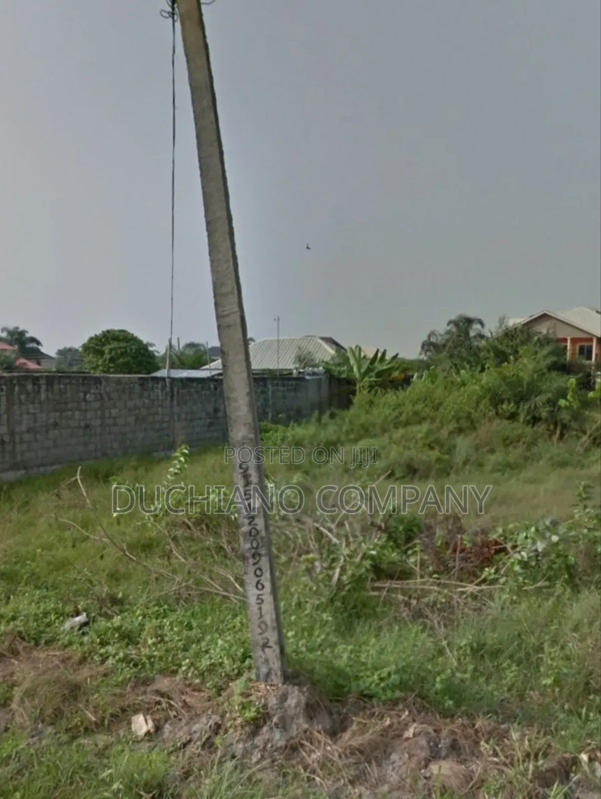 Isolo: 1,627 Sqm Commercial Land On The Road in Ire Akari