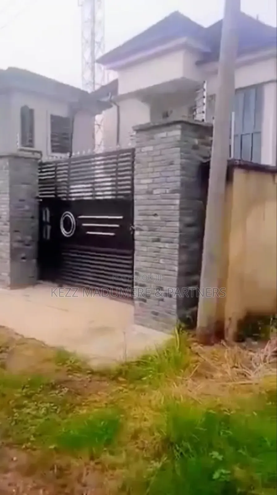 5bdrm Duplex in Umuahia South , Abia for sale in Umuahia