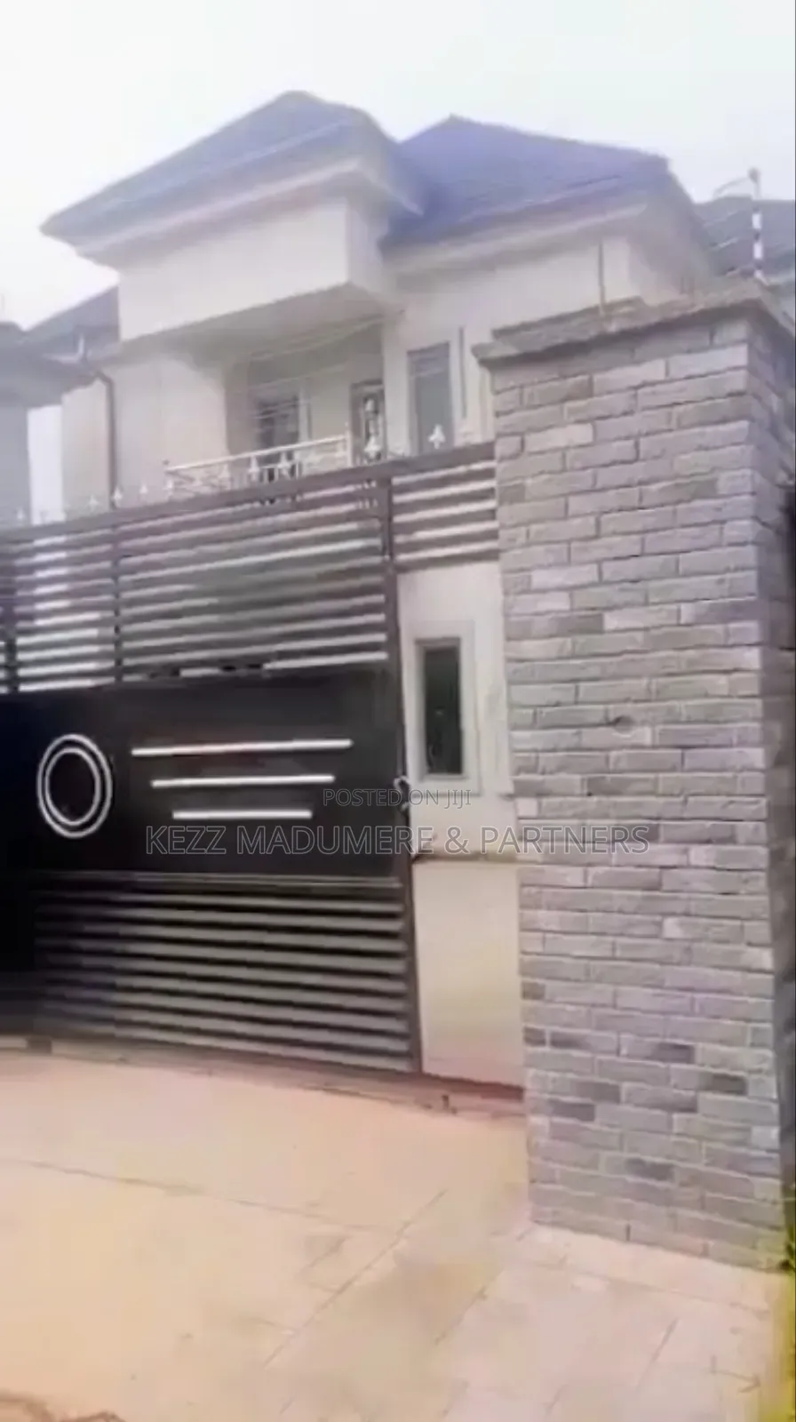 5bdrm Duplex in Umuahia South , Abia for sale in Umuahia