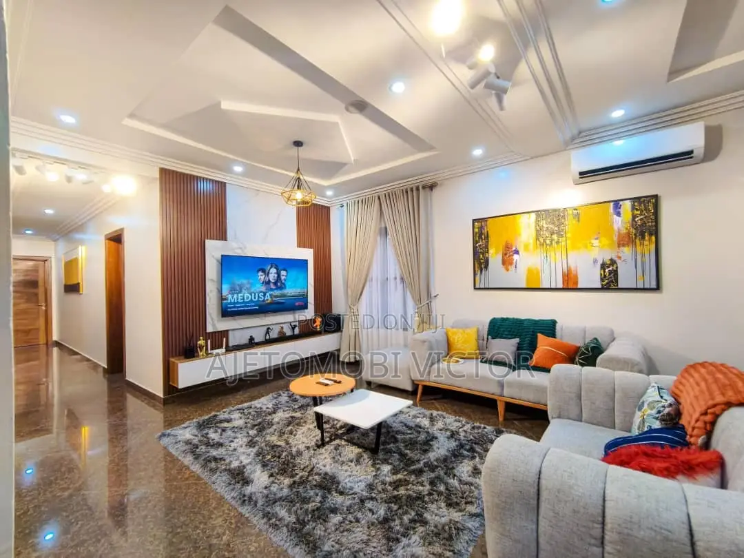 Rooftop 2bedroom Apartment in Lekki Phase 1