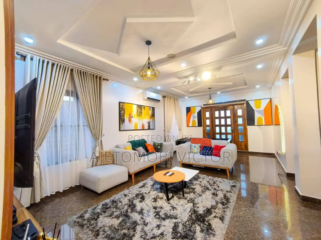 Rooftop 2bedroom Apartment in Lekki Phase 1