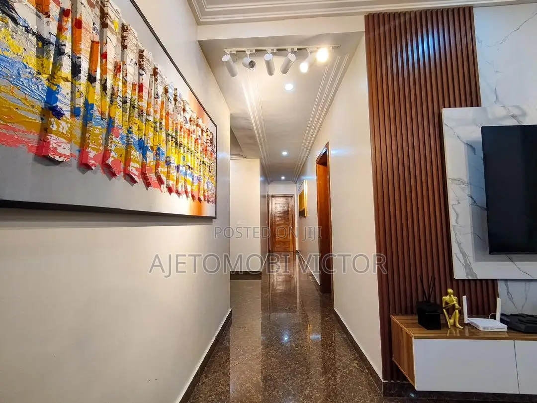 Rooftop 2bedroom Apartment in Lekki Phase 1
