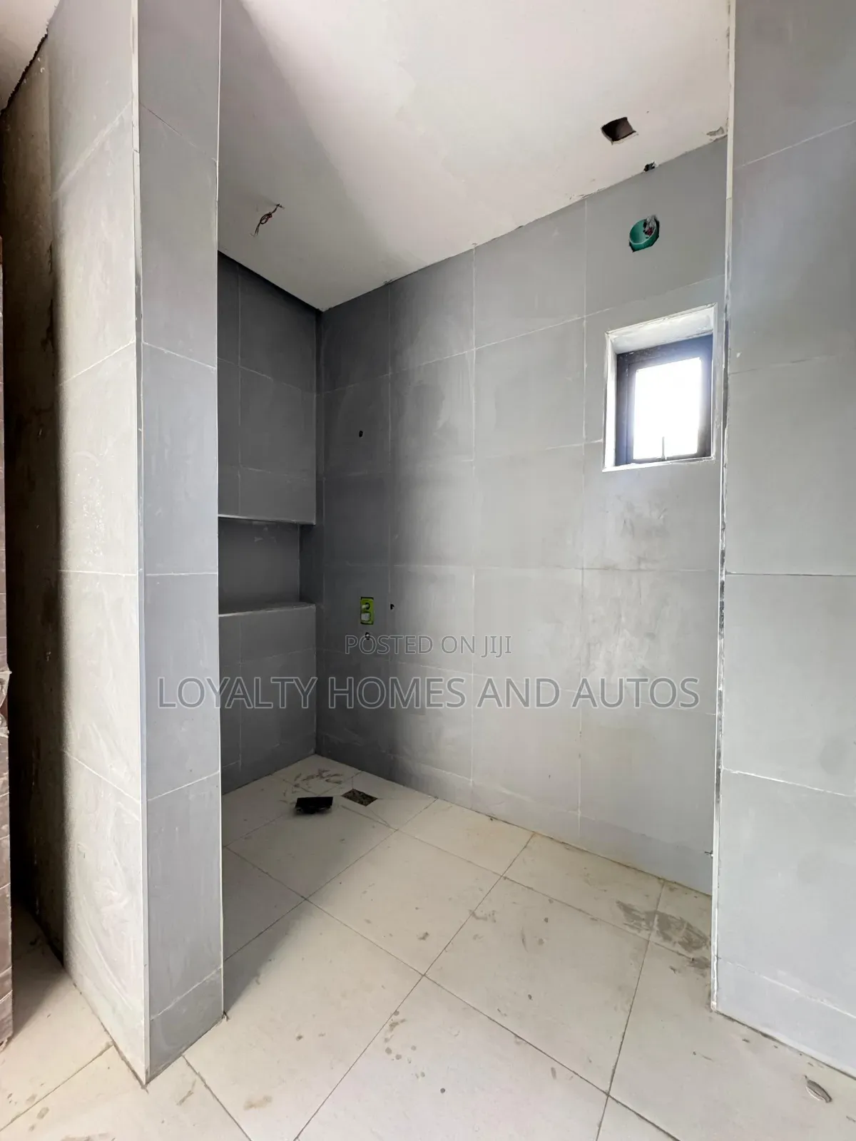 High Rise Commercial Tower of 22 Floors in Marina Lagos Island in Marina