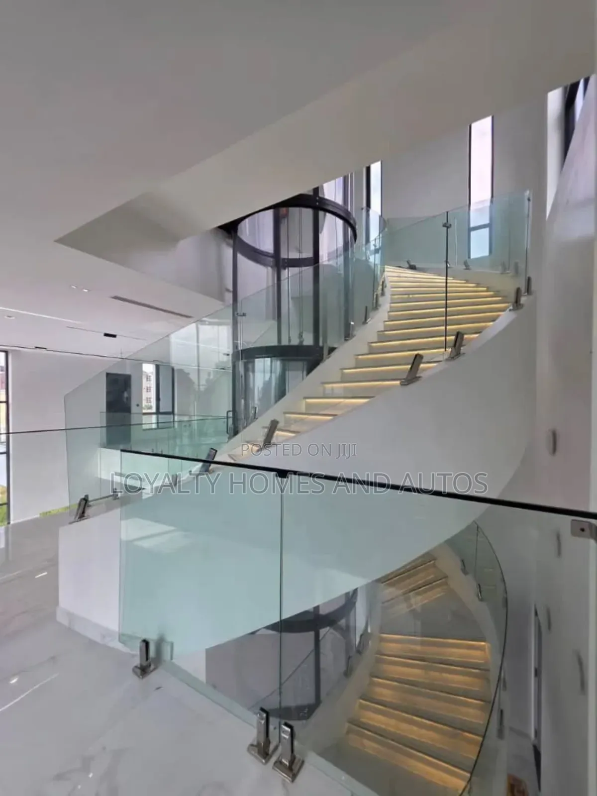 5bdrm Mansion in Pinnock Beach Estate for sale in Lekki