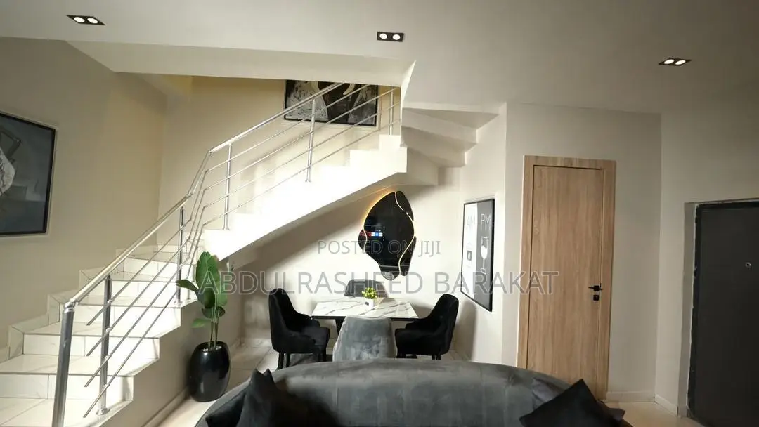 Luxury 2 Bedroom Terrace Apartment With Ps5 Balcony in Lekki Phase 2