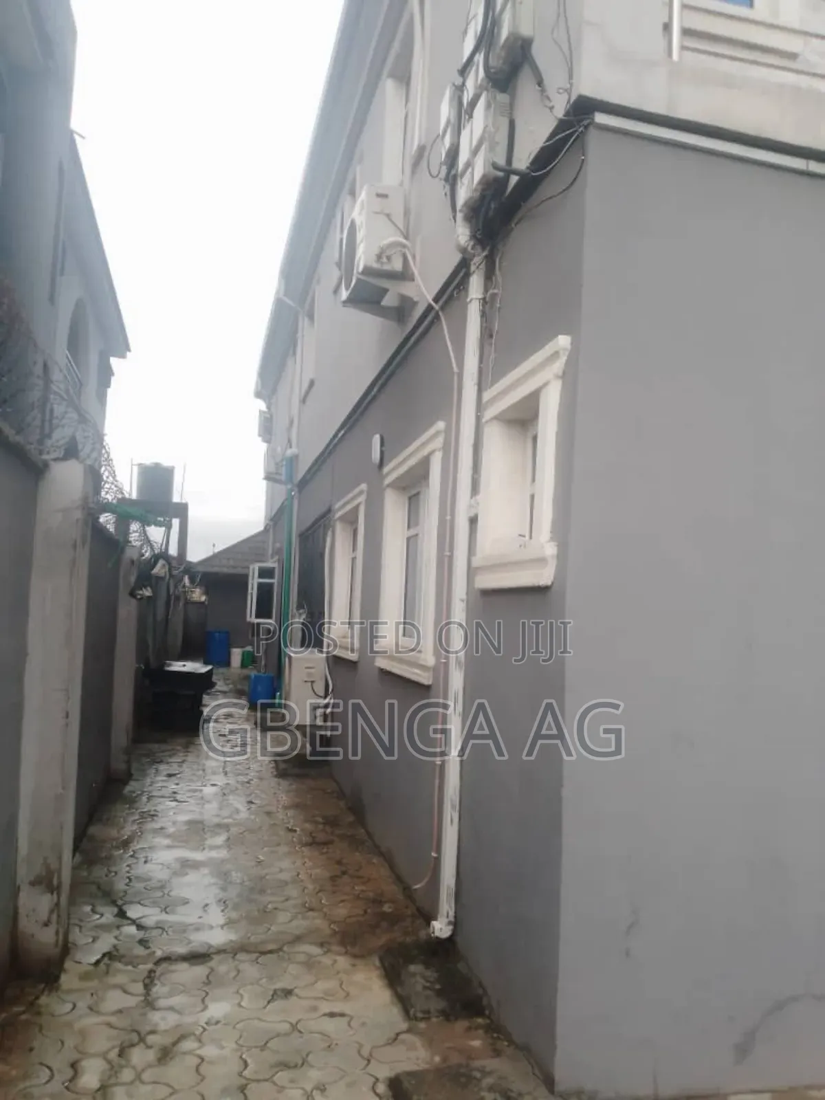 3bdrm Apartment in Unity Estate, Alimosho for sale in Alimosho