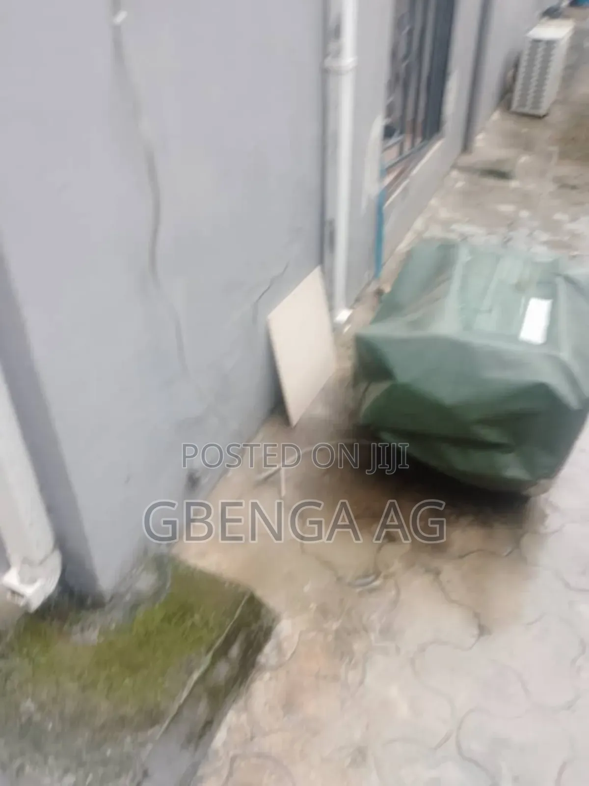 3bdrm Apartment in Unity Estate, Alimosho for sale in Alimosho