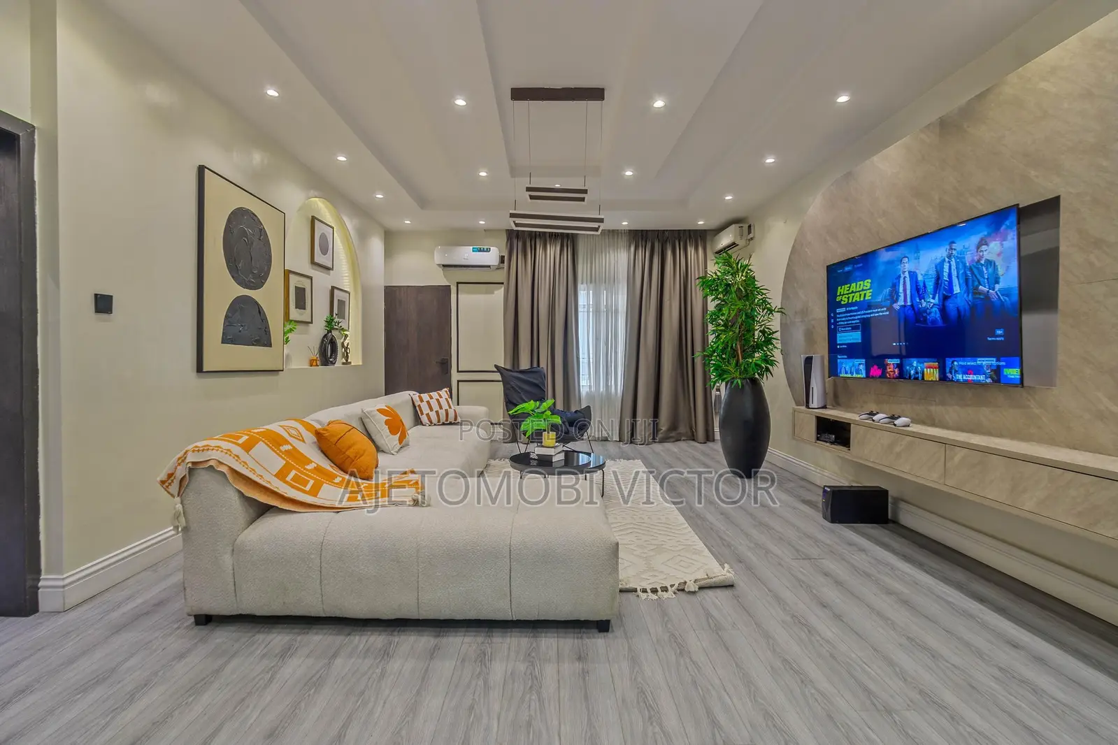 Beautifully Furnished 2/3bedroom Apartment in Lekki Phase 1
