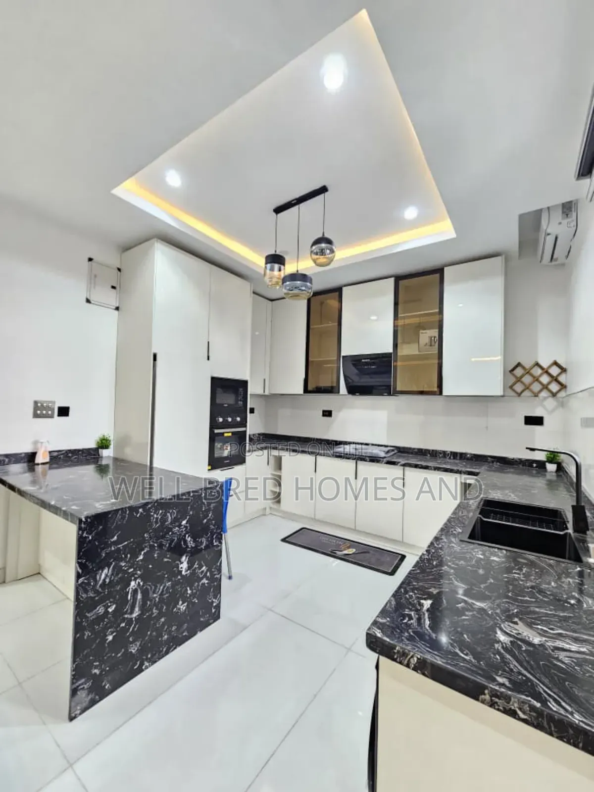 2bdrm Apartment in Ikate Lekki Lagos for sale in Lekki