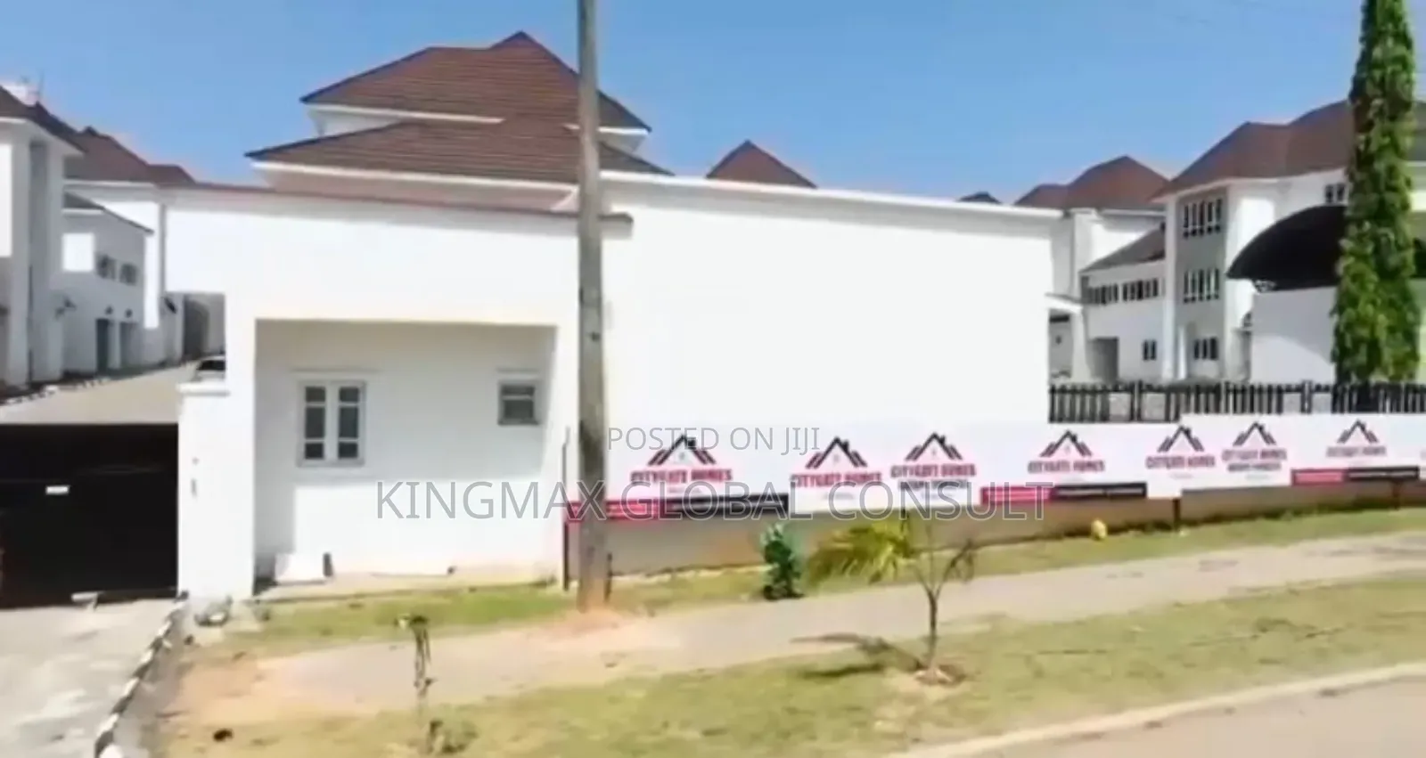 5bdrm Duplex in Guzape District for sale in Guzape District