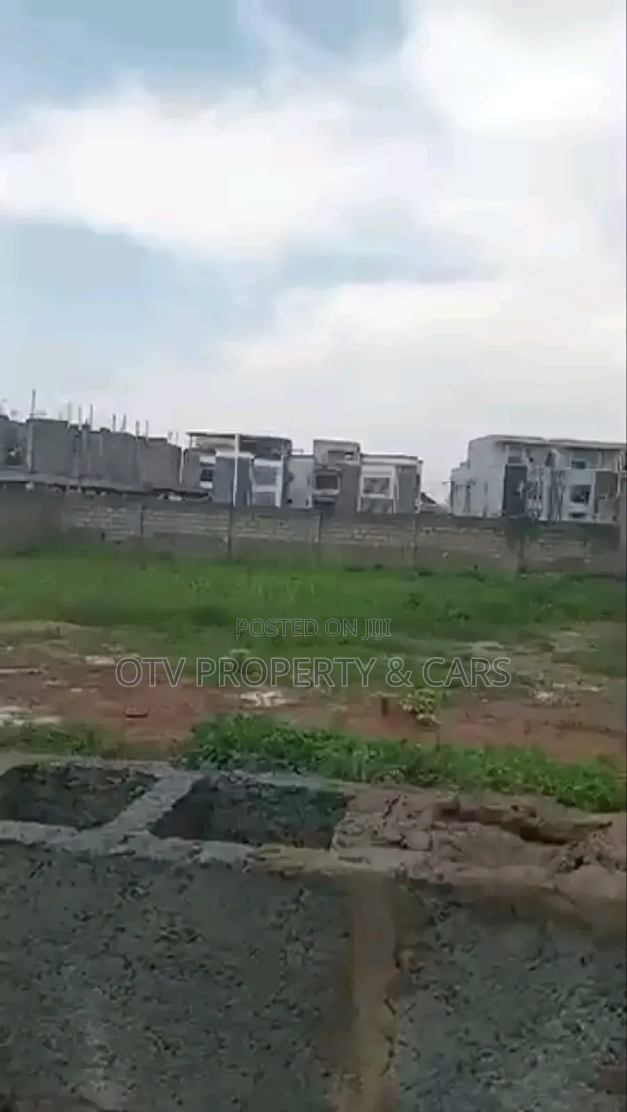 894sqm for Sale at Jahi Abuja in Guzape District