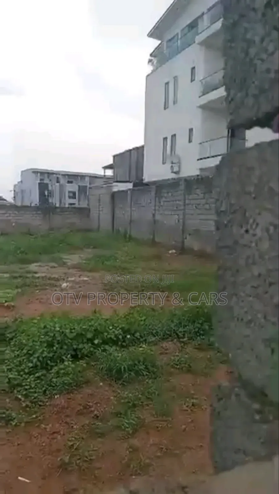 894sqm for Sale at Jahi Abuja in Guzape District