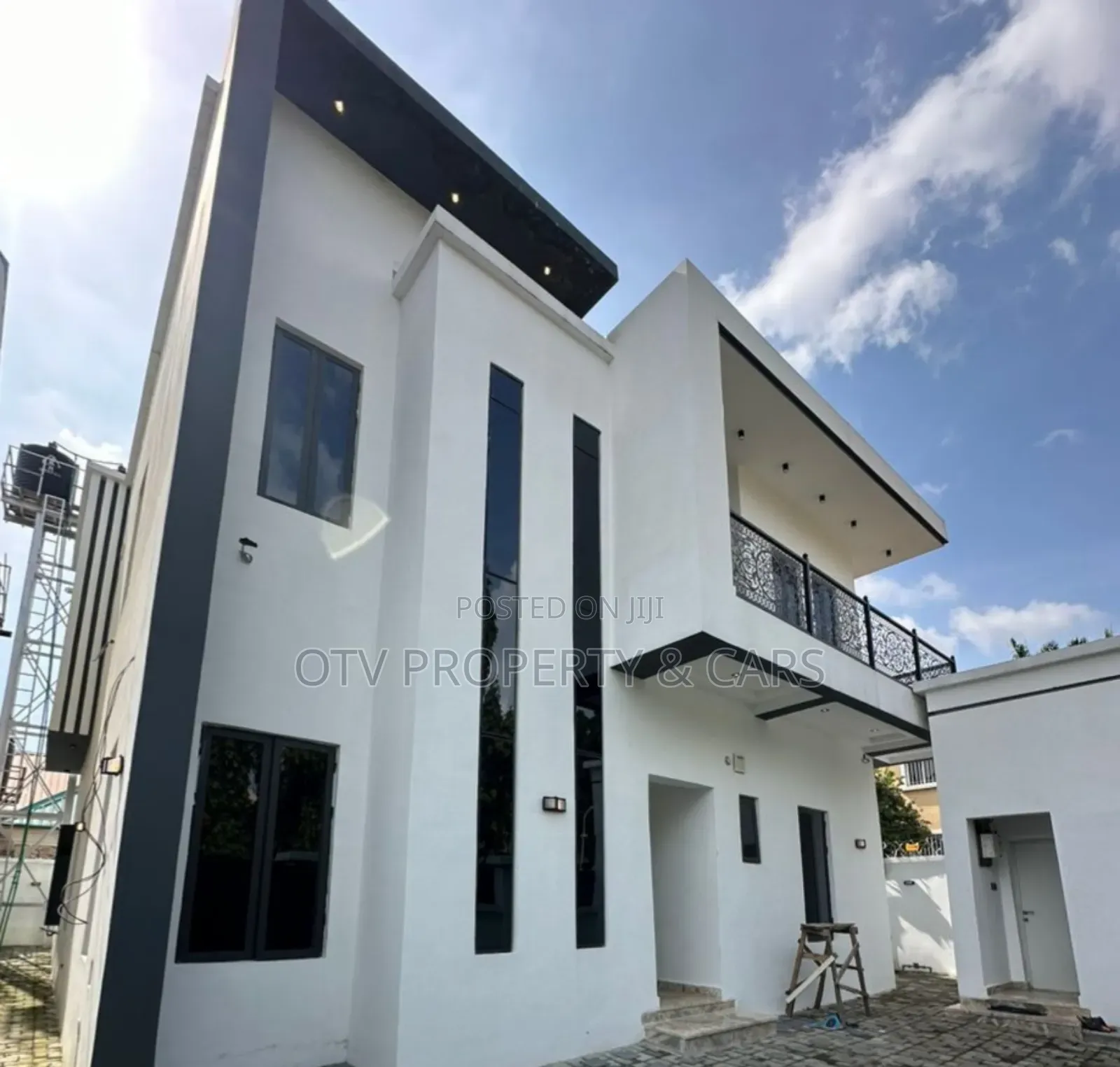 Furnished 6bdrm Duplex in Life Camp for sale in Life Camp