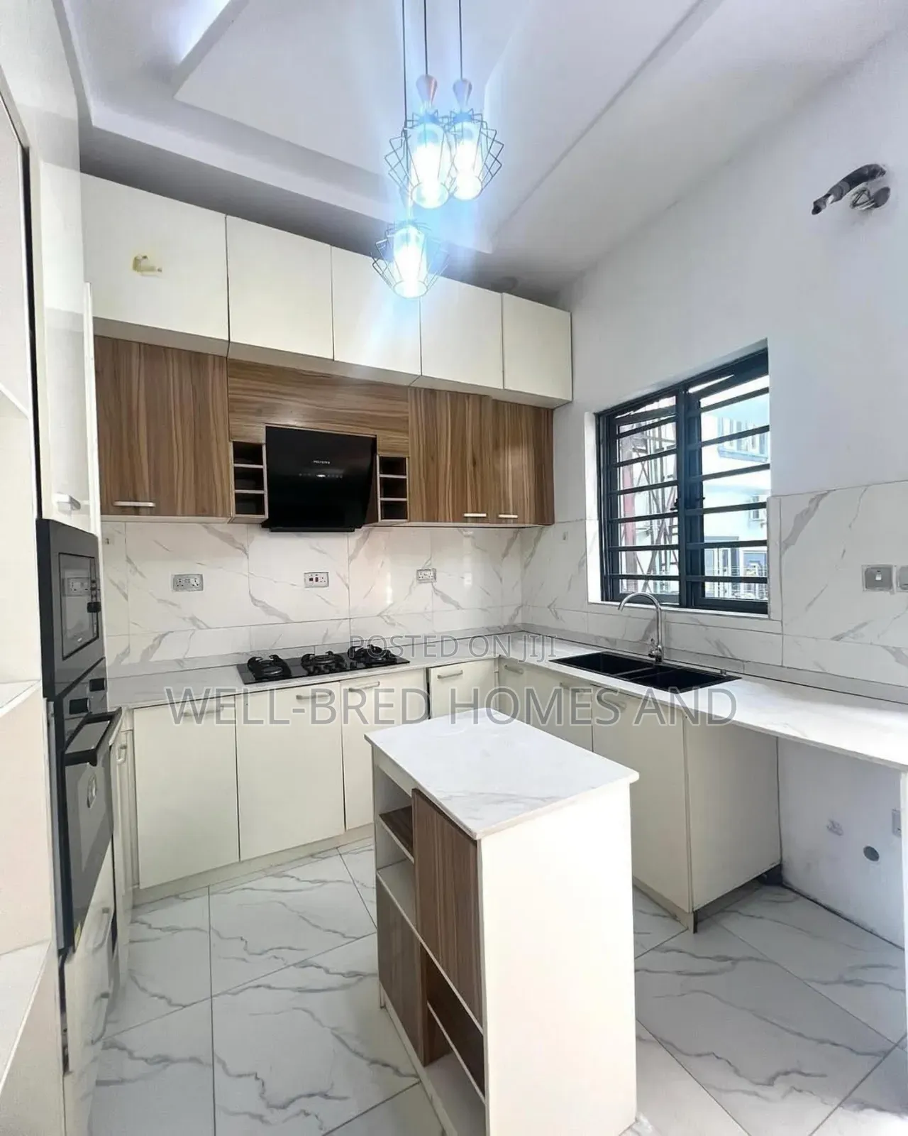4bdrm Duplex in Ikota for rent in Ikota