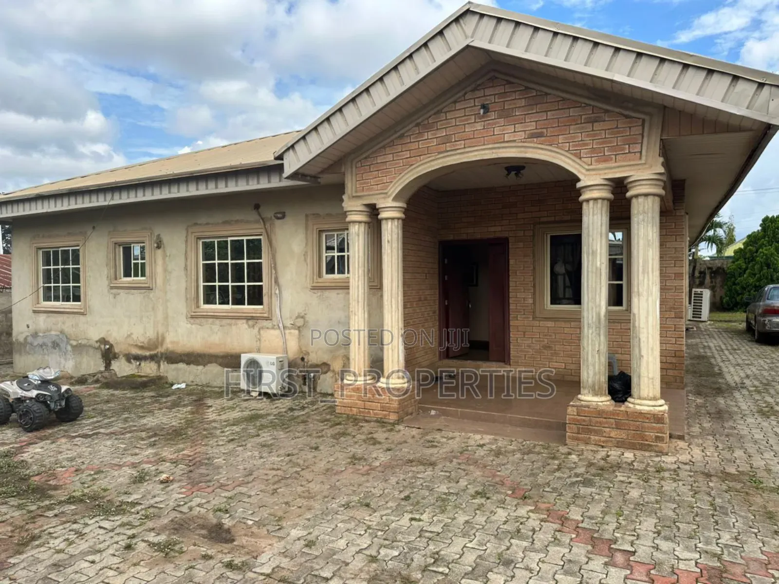 4bdrm Bungalow in Idi Ishin Jericho, Ibadan for sale in Ibadan