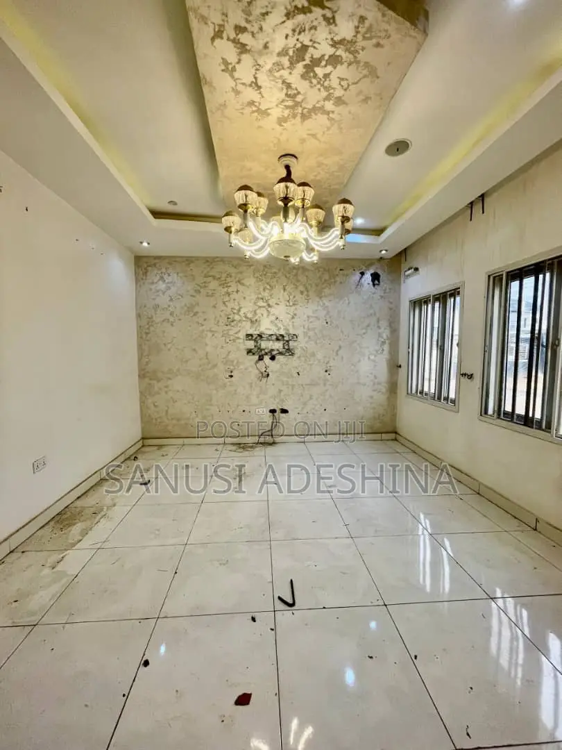 5bdrm Duplex in Gwarimpa Estate,Fct, Gwarinpa for sale in Gwarinpa