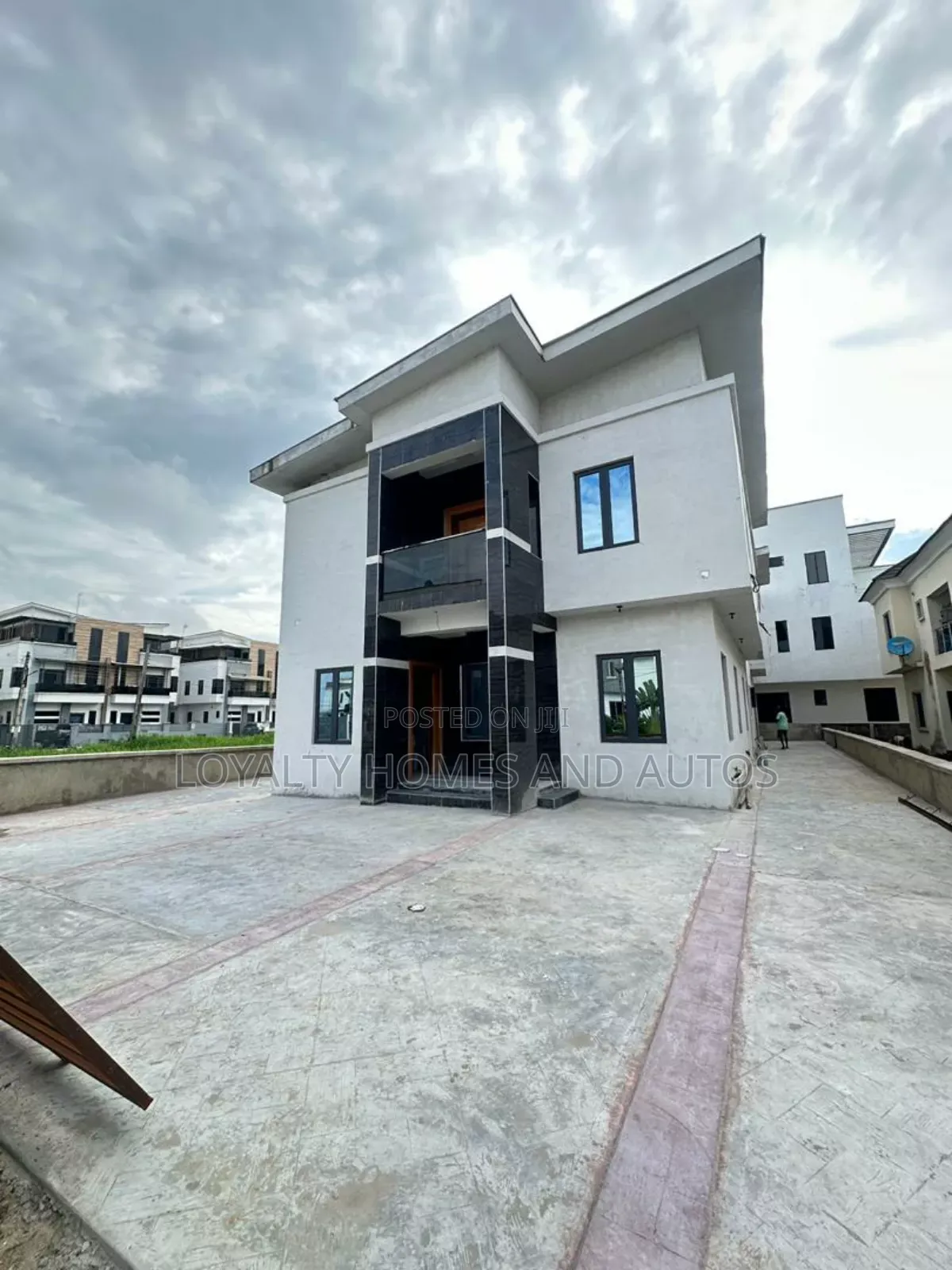 Furnished 6bdrm Duplex in Orchid, Lekki for sale in Lekki
