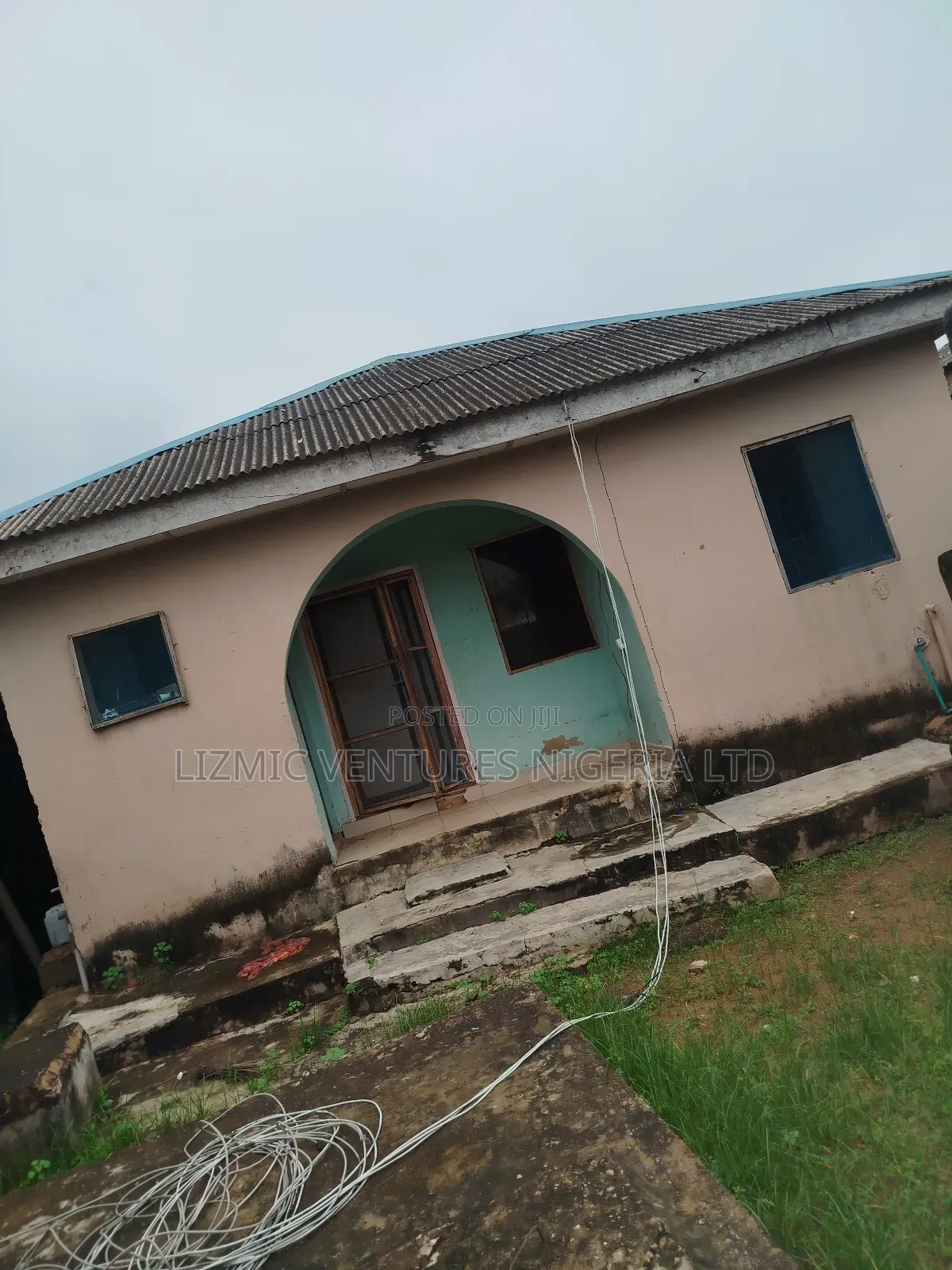 2bdrm Bungalow in Akesan, Igando / Ikotun/Igando for sale in Igando / Ikotun/Igando