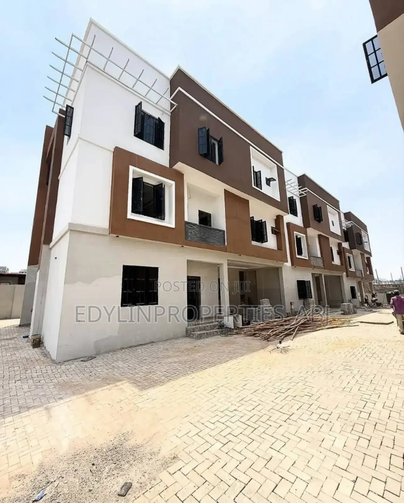 5 Bedroom Terrace Duplex at Guzape. FCT Abuja in Guzape District