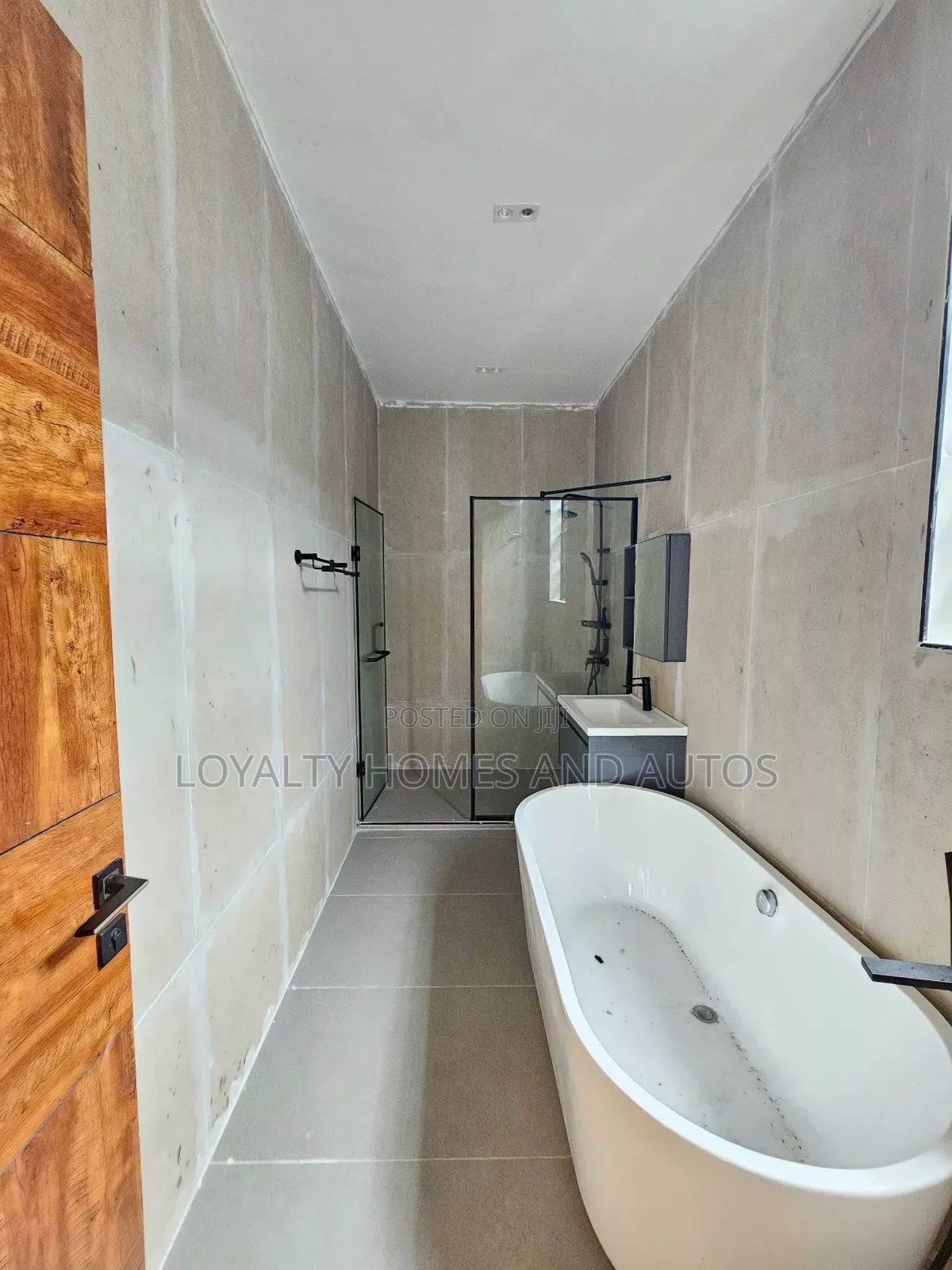 Furnished 5bdrm Duplex in Lekki Phase 1 for sale in Lekki