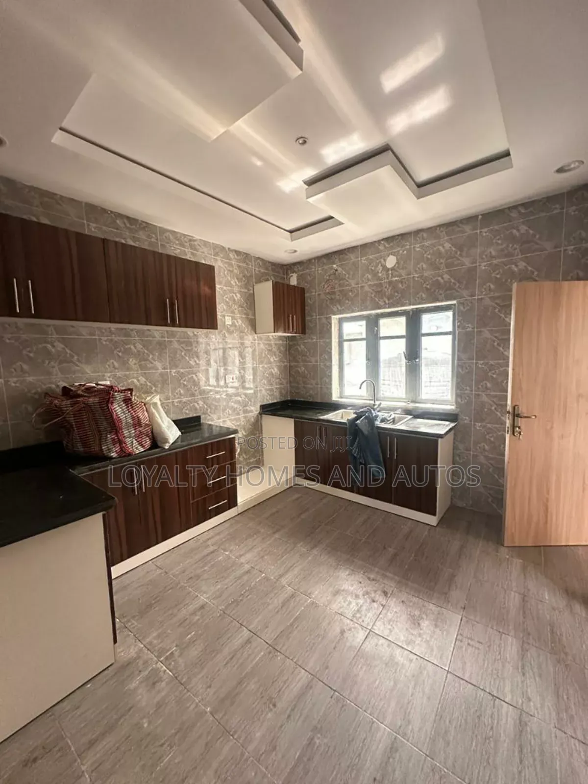 Furnished 5bdrm Duplex in Orchid, Lekki for sale in Lekki