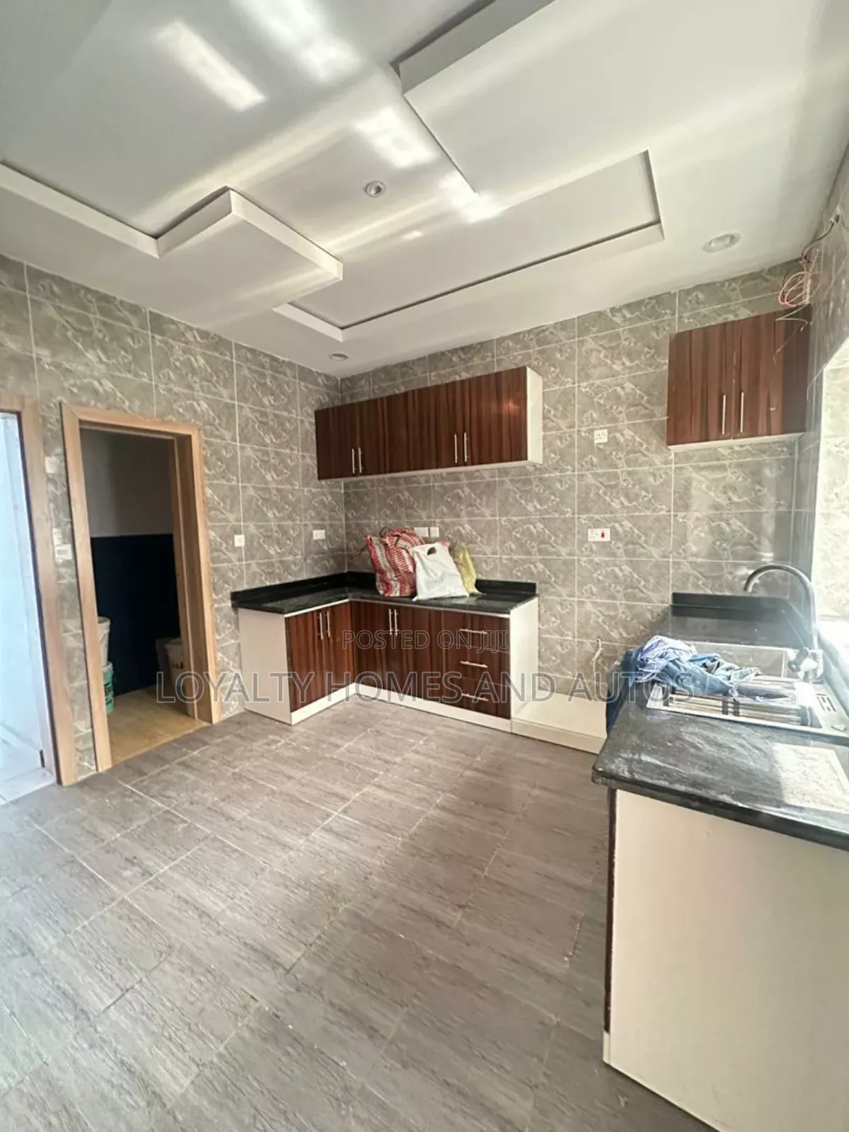 Furnished 5bdrm Duplex in Orchid, Lekki for sale in Lekki