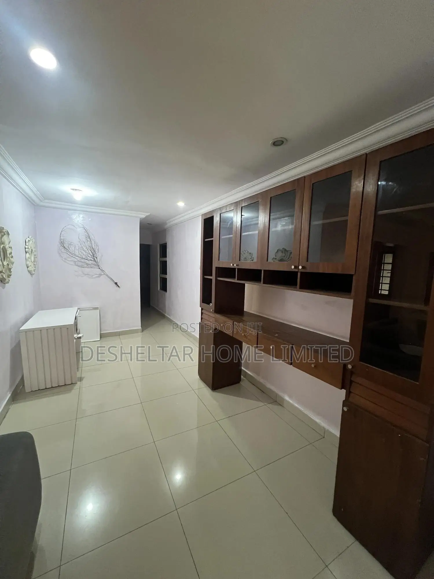 Furnished 1bdrm Shared Apartment in Southern View Estate, Chevron in Chevron