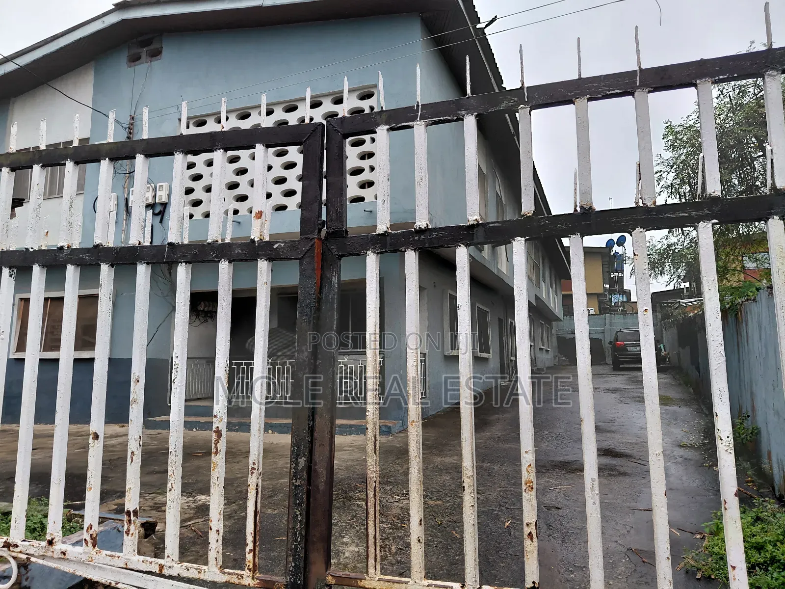 Furnished 3bdrm Block of Flats in Karoale Estate Ogba for sale in Ogba