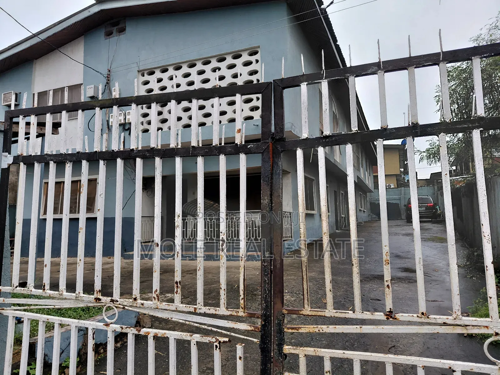 Furnished 3bdrm Block of Flats in Karoale Estate Ogba for sale in Ogba