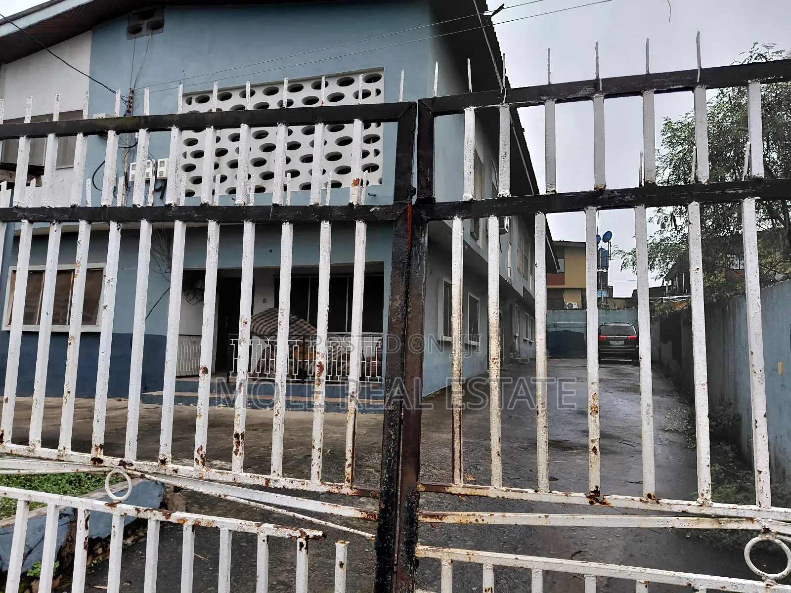 Furnished 3bdrm Block of Flats in Karoale Estate Ogba for sale in Ogba