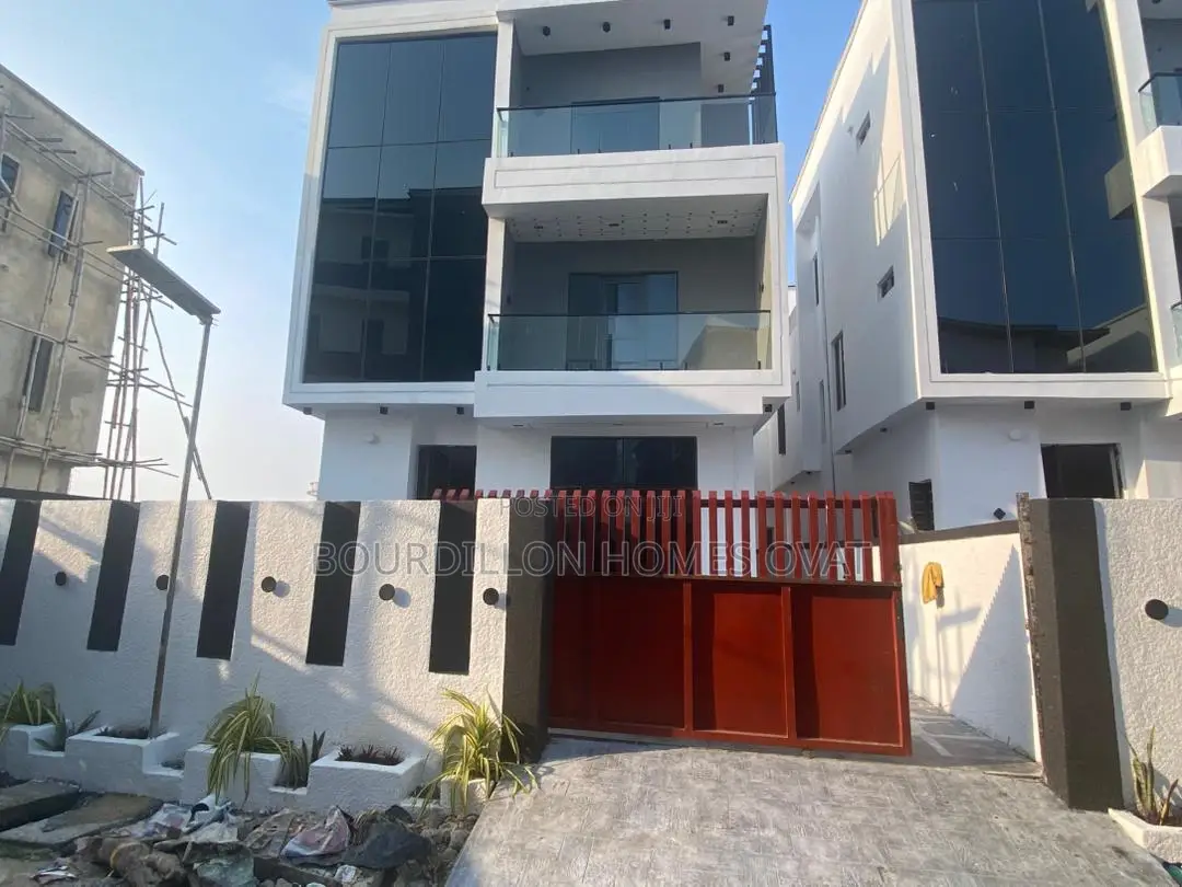 5bdrm Duplex in Ologolo Lekki Lagos for sale in Ologolo