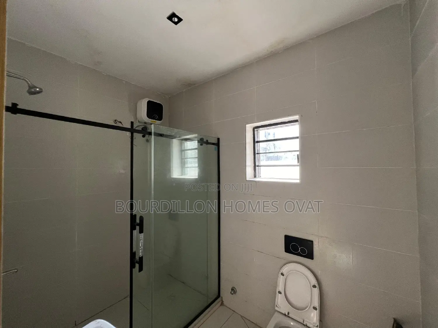 1bdrm Apartment in Ologolo Lekki Lagos for sale in Ologolo